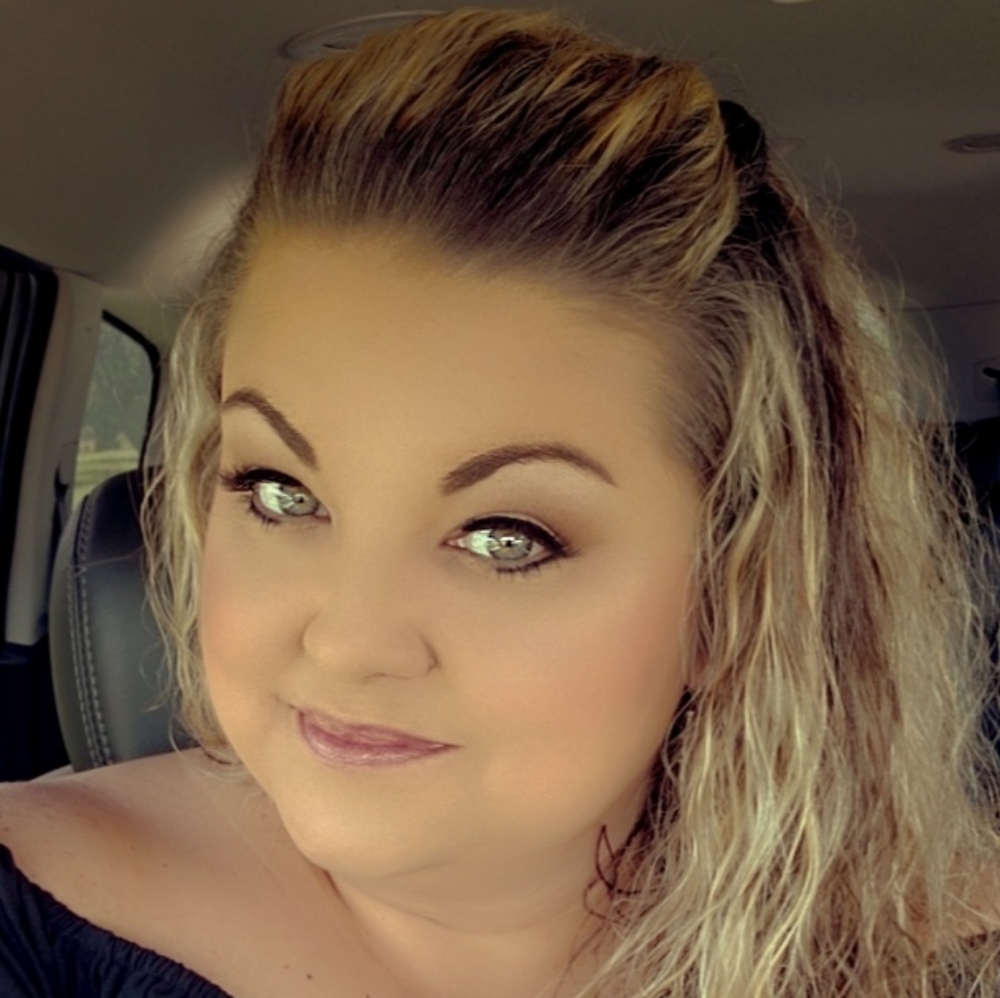 Meet your Posher, Tami